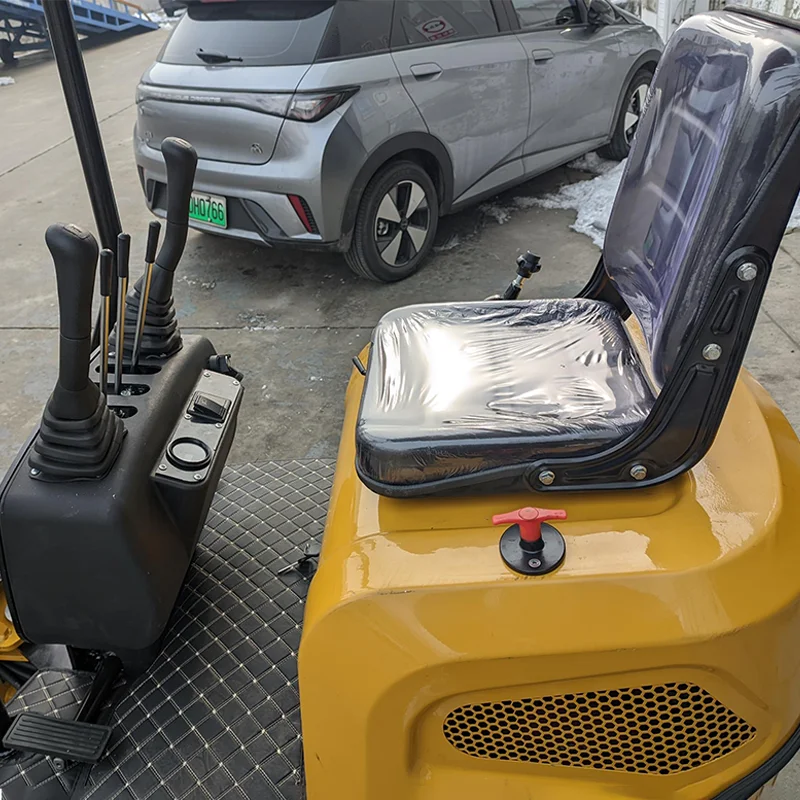 Customized New Design 1.2 ton Small Excavator Farm Tractor Hydraulic Mini Backhoe Digger Excavator Gasoline Engine Mini Digger