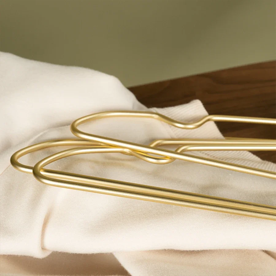 1pc metal non-slip seamless thick gold space aluminum alloy clothes drying rack grooved line clothes hanger hanger