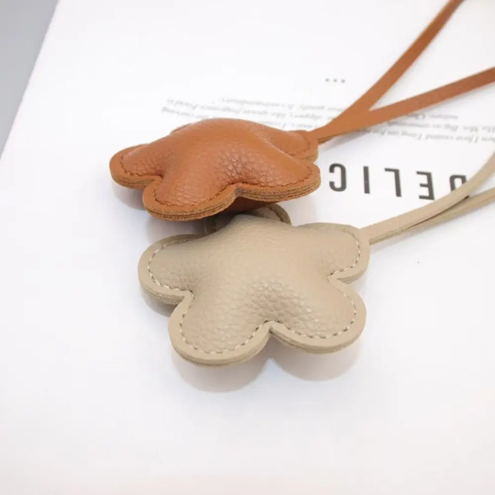 العصرية بو الجلود زهرة المفاتيح سيارة كيرينغ الأزياء بو الجلود شماعات 13 ألوان حقيبة بنقوش كرتونية قلادة الرجال #2