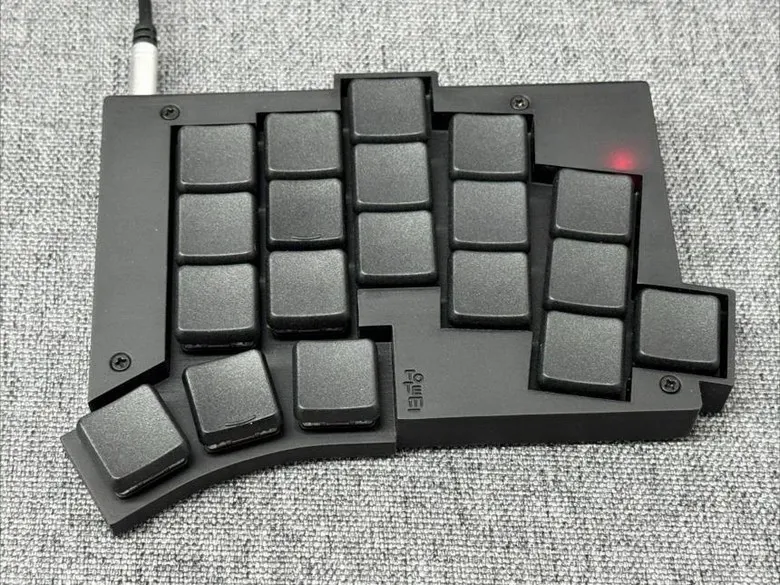 TOTEM Low Profile Wired Split Keyboard Kit Customized Low Profile Split Ergonomic Mechanical Keyboard Kailh Choc Accessories