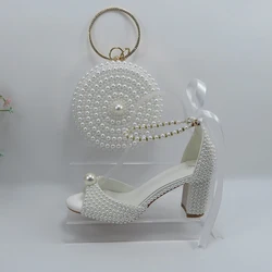 2024 New Customized White Women's Sandals Bridal Shoe Bag Set Women's Coarse Heel Big Pearl Women's Fashion Sandals Party Shoes