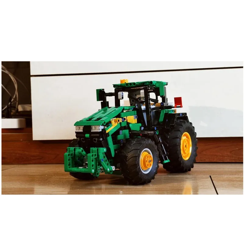 

MOC-210864 Farm Transport Tractor Building Blocks Model 1217 PartsMOC Creative Boys Kids Birthday Building Blocks Toy Gifts