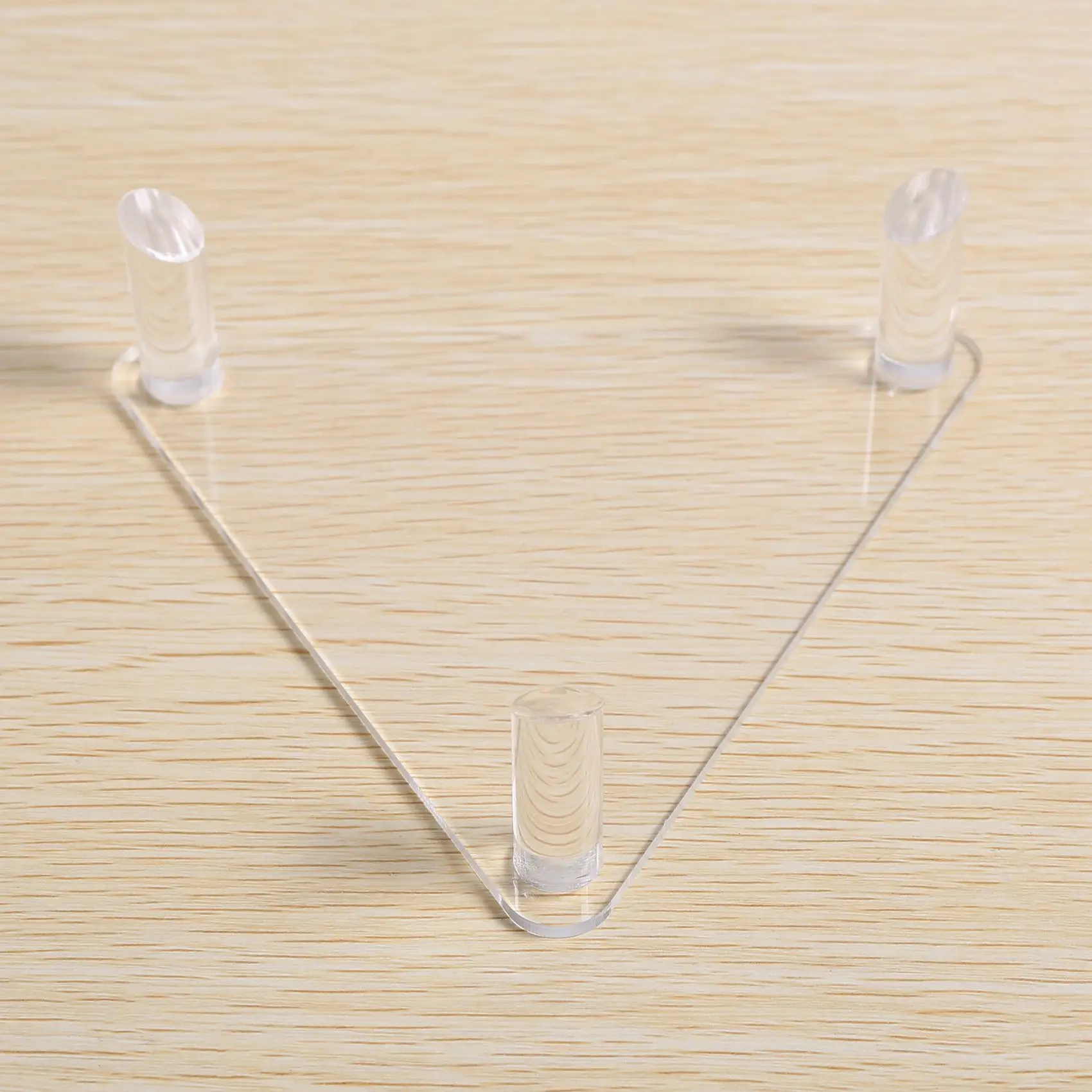 A64T-Acrylic Ball Stand - Menampung Bola Sepak, Bola Basket, Bola Voli Atau Bola Sepak - Display Stand Atau Holder