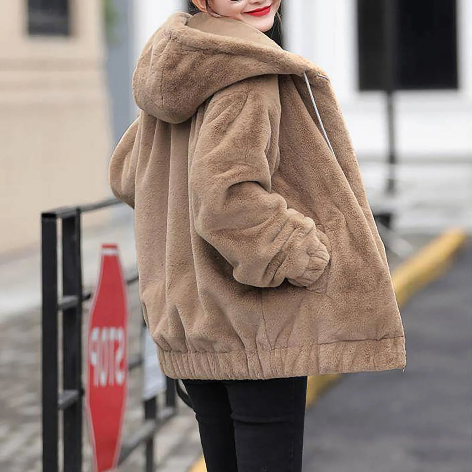 New Plush Faux Rabbit Hooded Jacket Women Winter Zipper Warm Fleece Outerwear Women Chic Loose Thicken Fluffy Coat Female