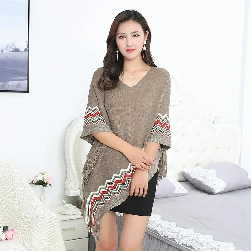 

2024 Spring Autumn New Fashion Large Tassel Irregular Shawl Coat Pullover Cloak Women Wear Lady Poncho Capes Gray