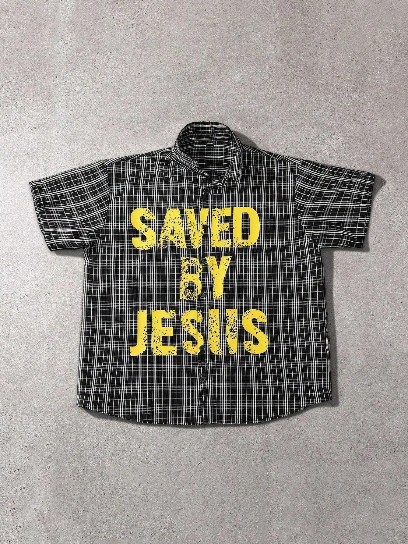 

Oversized Men's Graphic Plaid Print Casual Short Sleeve Button Up Shirt