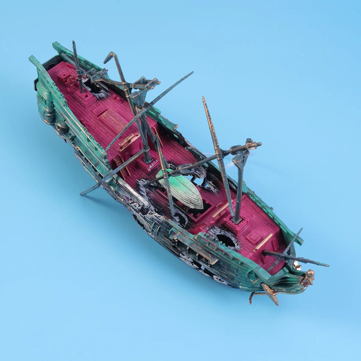 

Sea Wreck Ornament Cyan Realistic Design for Aquarium Decor Long-Lasting Submersible Boat Decoration Tank