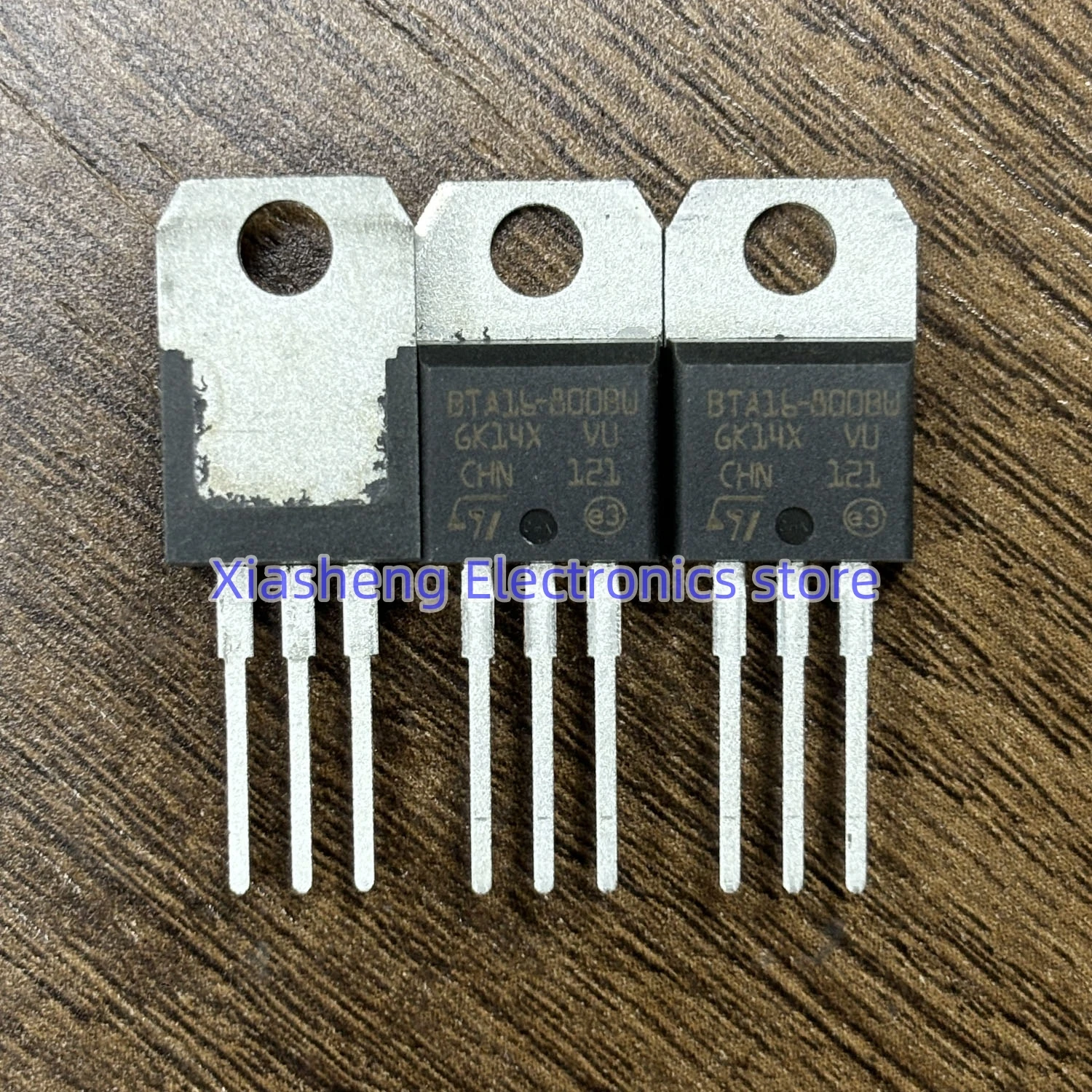 

New Original 10Pcs BTA16-800BW TO-220 16A 800V Thyristor Transistor In Stock Good Quality
