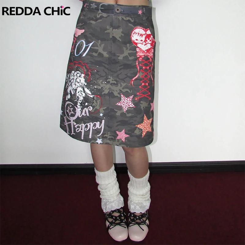 

ReddaChic японская камуфляжная юбка трапециевидной формы с принтом граффити, универсальная женская юбка Harajuku Faldas Mujer, шикарная в стиле милитари длиной до колена
