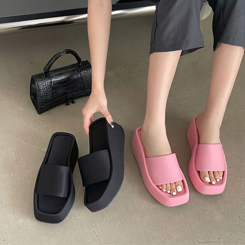 2023 New Brand Women Slipper Pink Fashion High Platform Heel Ladies Sandal Shoes Elegant Wedge Outdoor Slides Flip Flops Sh