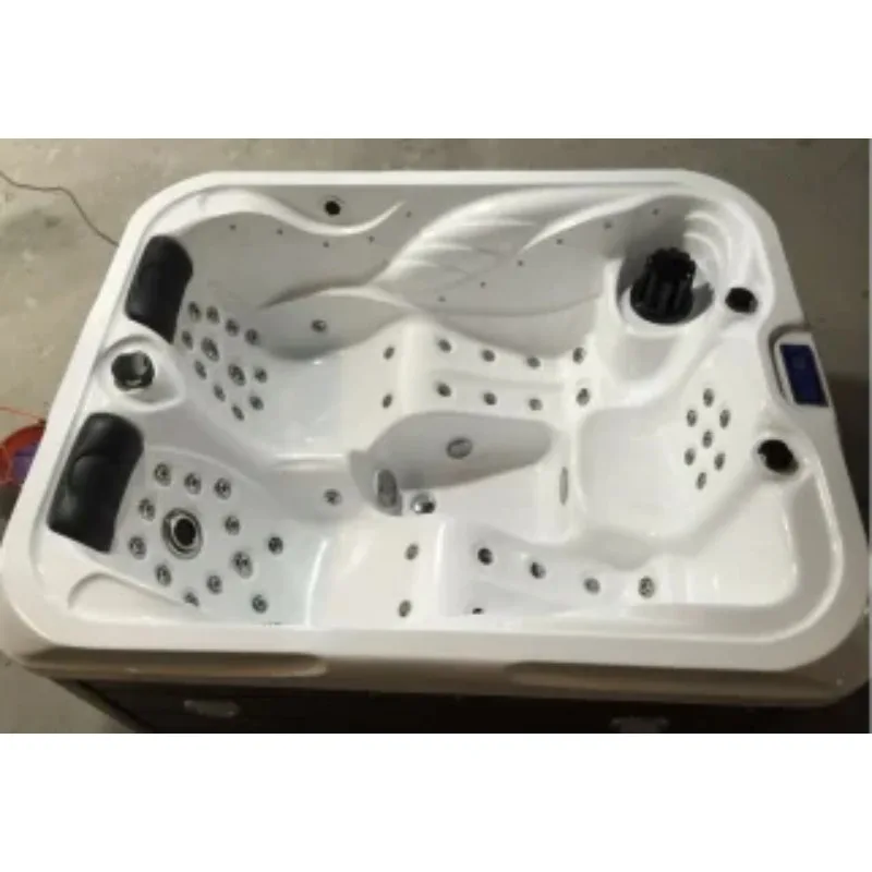 Vasche idromassaggio per esterni in acrilico di lusso da 2,0 m Vasche idromassaggio per 3 persone con 40 getti per uso in giardino