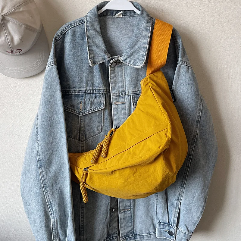 Large Capacity Dumpling Bag for Women 2025 New Lightweight Broadband Crossbody Bag Nylon Canvas Commuting Bag Sports Cycling Bag