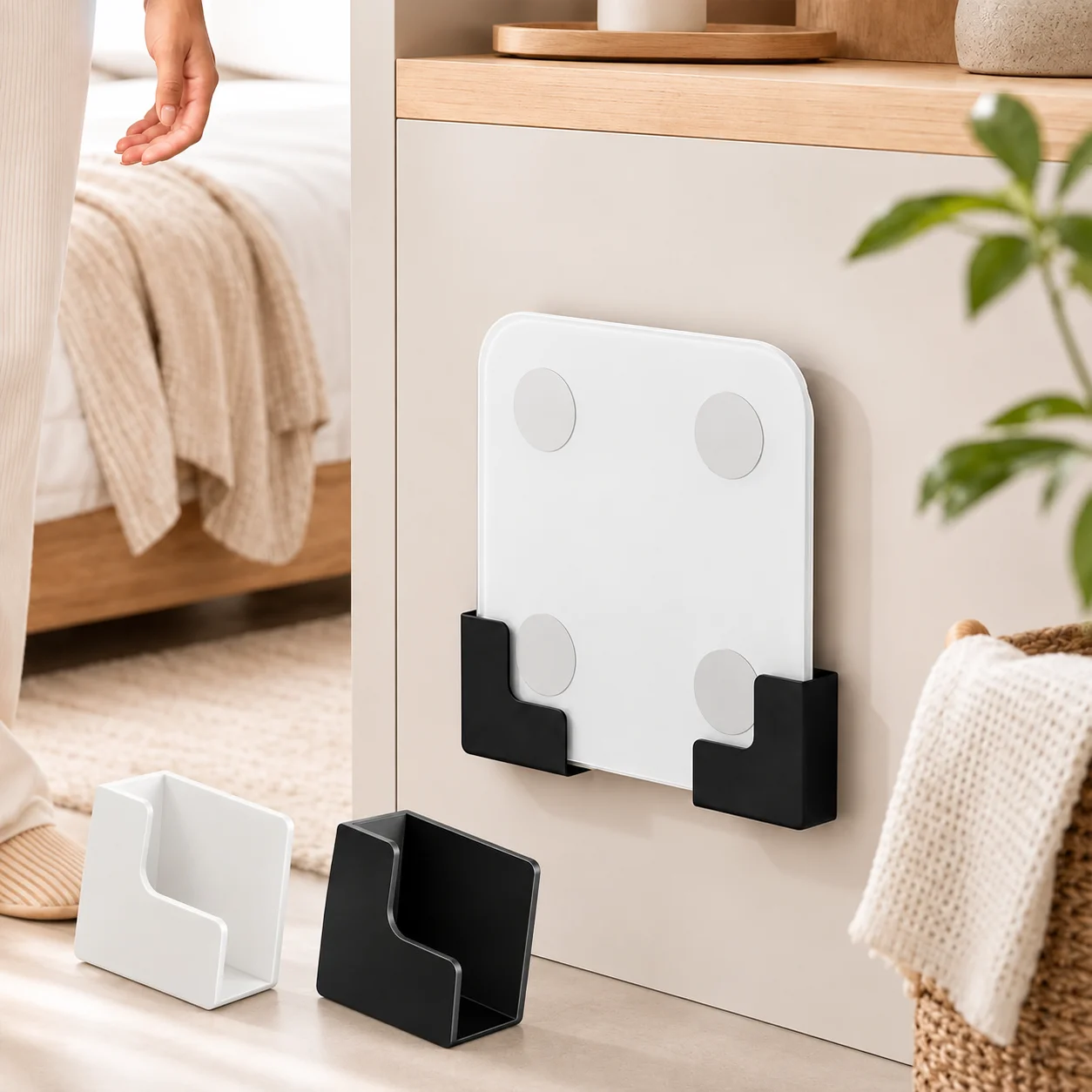 2pcs Scale Storage Rack Wall-mounted Weight Scale Storage Rack Plastic Bracket Space-saving Fitness Scale Plastic Bracket