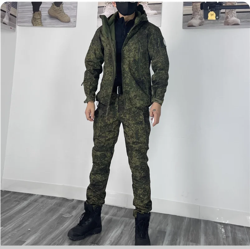 autumn-winter-outdoor-shark-skin-warm-set-russian-camouflage-plush-jacket