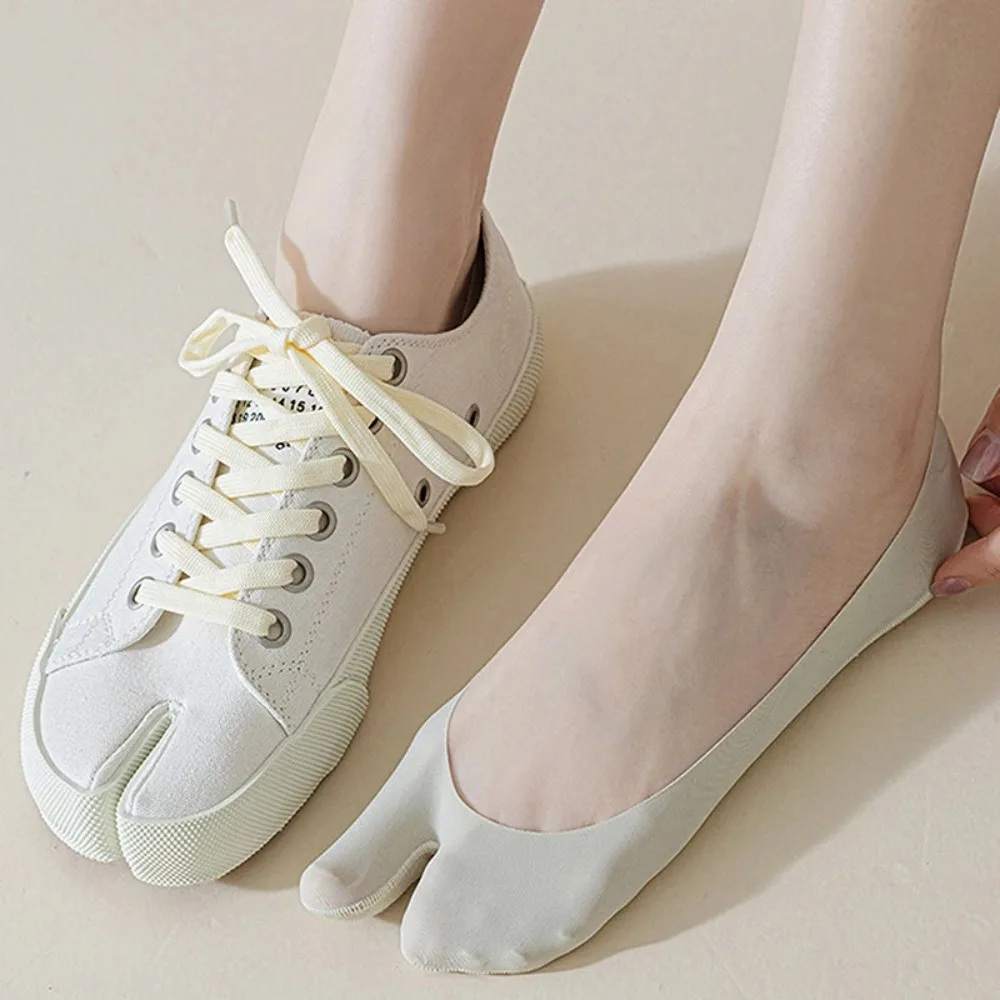

5 Pairs Fashion Breathable Split Toe Socks Ultra Thin Invisible Liner Boat Ankle Socks Soft Cotton Tabi Sox Women Ladies