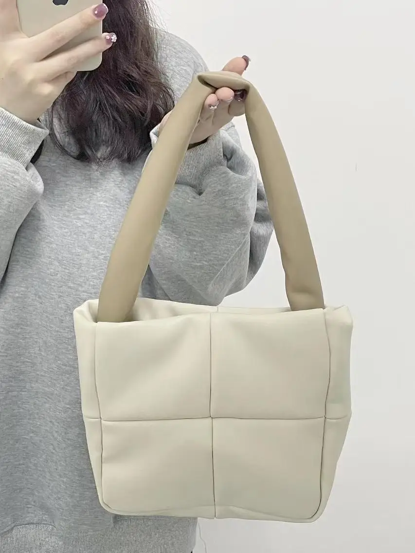 

Легкая пуховая сумка из мягкой кожи, квадратная сумка для путешествий и поездок на работу, повседневная простая женская сумка на все сезоны