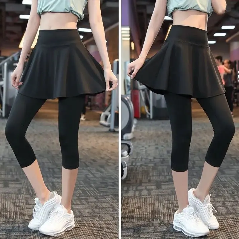 The New Yoga Tennis Skirt Women\'s High Waist Slimming Sports Training Short Skirt Two-layer Anti-empty Half-length Pleated Skirt