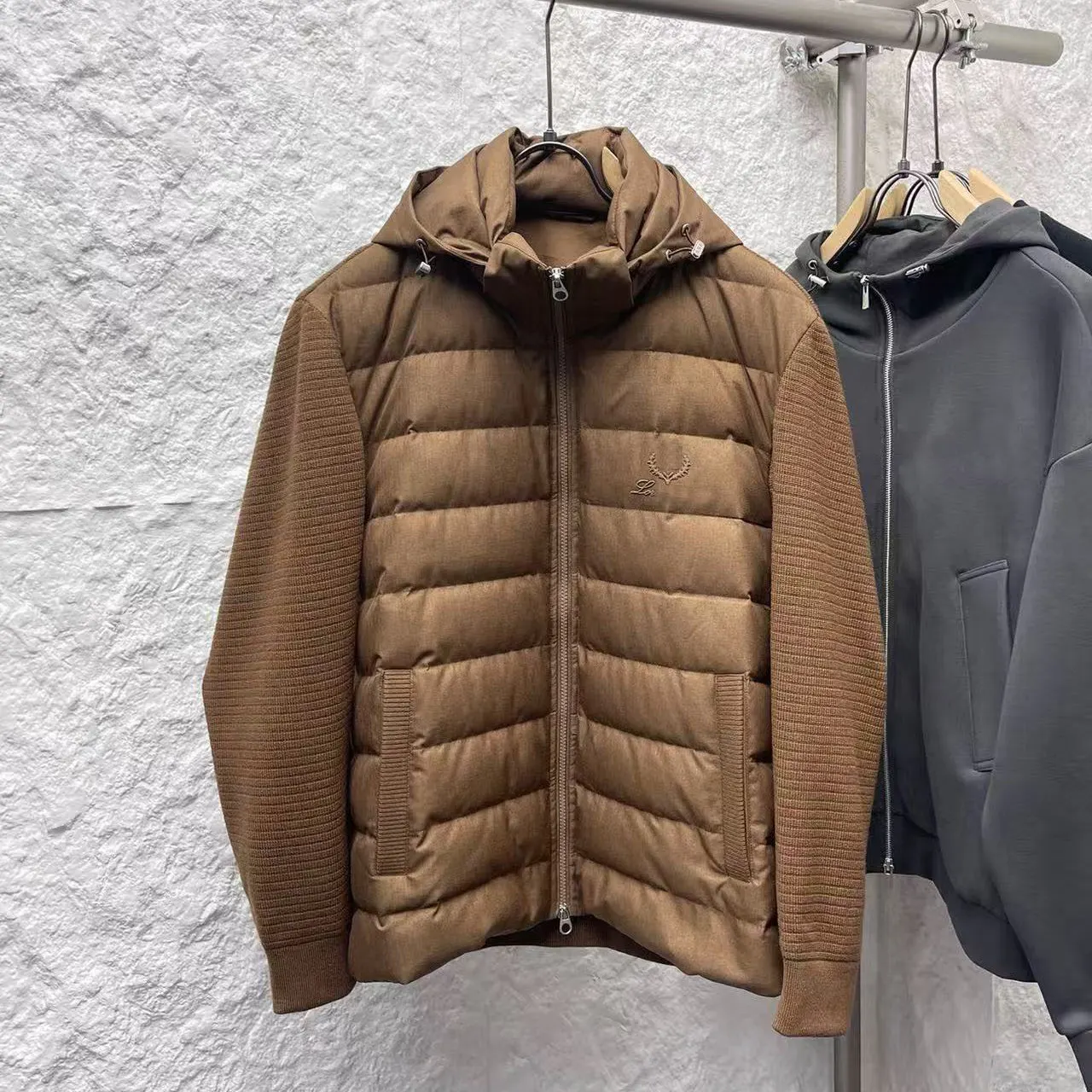 

Italian LP embroidery old money wind knitted splicing hooded down jacket