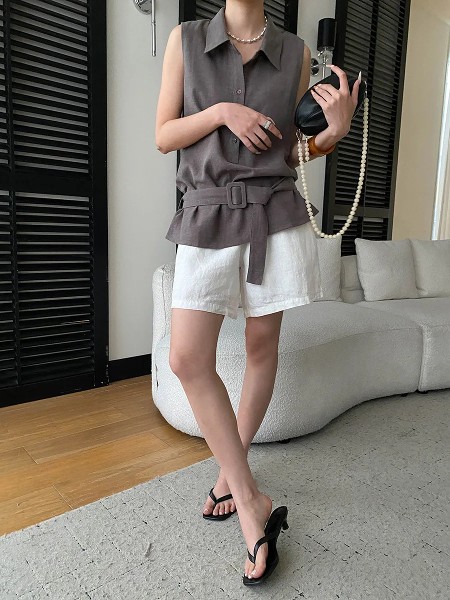 Sommerliches Damen-Tanktop mit einfarbigem Kragen und lockerem Schnitt am Bund – Detail 22
