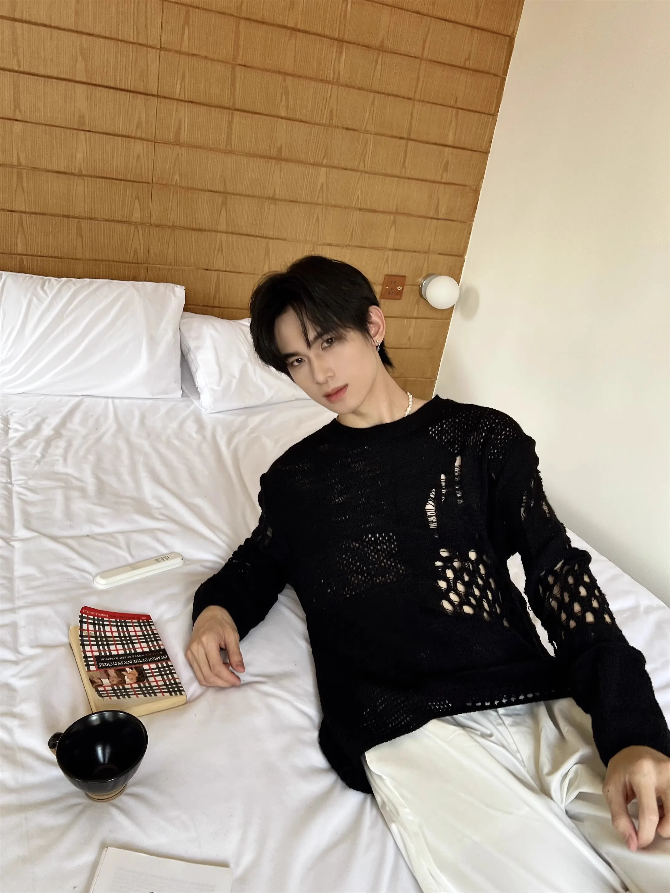 

Американский ретро полый вязаный свитер, мужской весенне-осенний свободный свитер с ленивым рукавом, пальто, дышащее длинное волокно из полиэфирного волокна...