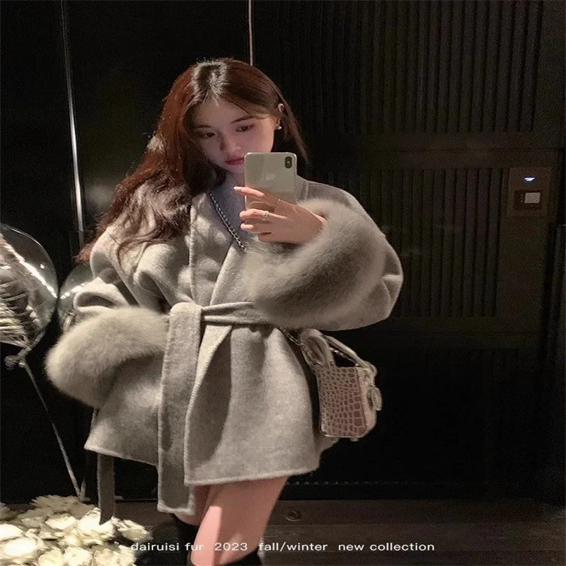 

New High End Double-sided Wool Strapping Coat Women Removable Cuffs Fox Fur Temperament Double-sided Cashmere Short Jacket 2024