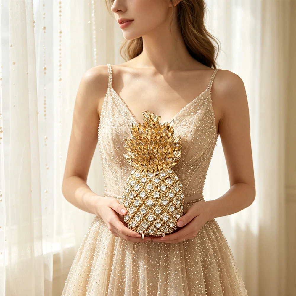 Women White Clear Crystals Evening Bags Clutch Purse WHTUOHENG Stones MinaudiereBridal Diamond Handbags Wedding Dinner Purses