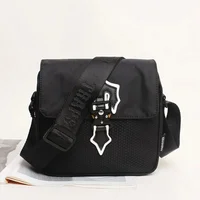 Bolso bandolera de nuevo nicho de color sólido de tela Oxford minimalista europea y americana, gran capacidad, hombro unisex de gran capacidad