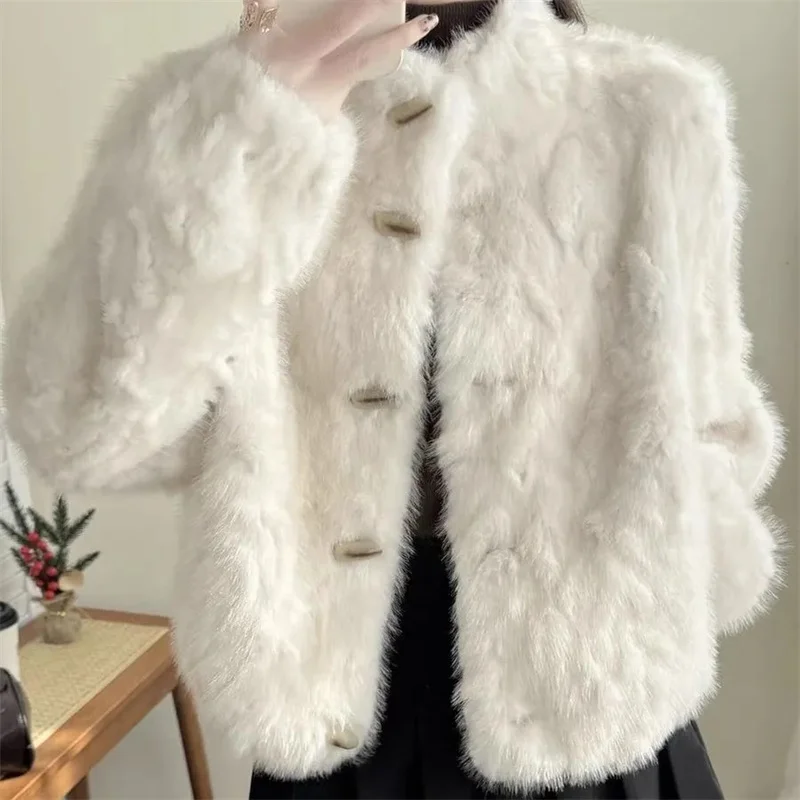 Korean Ladies Casual Short Plush Outwear Spring Women Fashion Long Sleeved Tops Fur Jacket Winter Female High End Faux Fur Coat