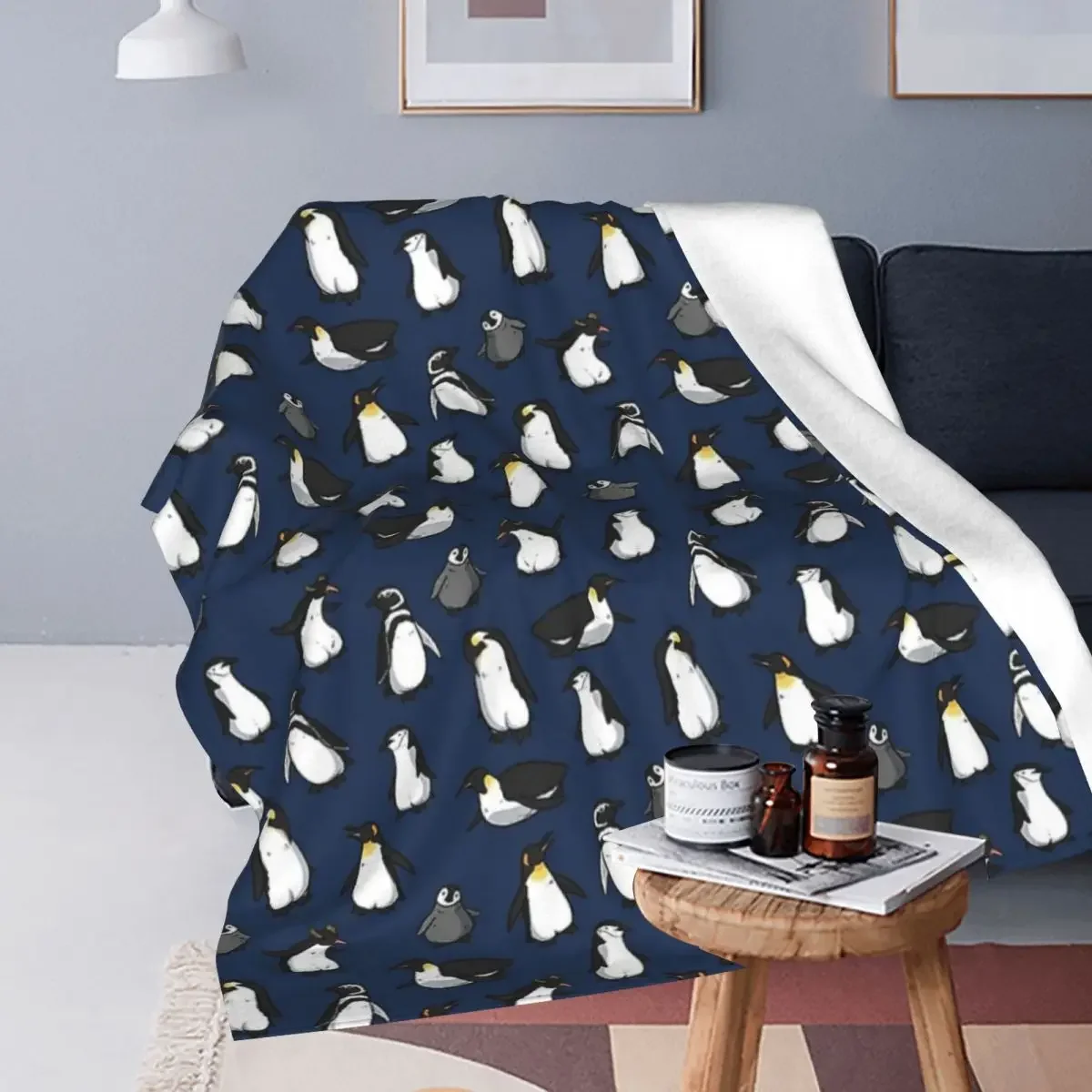 Cute Penguin Pattern (Dark Blue Variant) Blankets Soft Warm Flannel Throw Blanket Plush for Bed Living room Travel Home Sofa