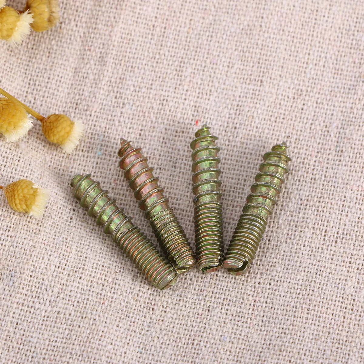 

4Pcs Diamond Wall Mounted Hooks Crystal Zinc Alloy High-End Coat Hat Clothes Hangers for Home Office Bedroom Bathroom Kitchen