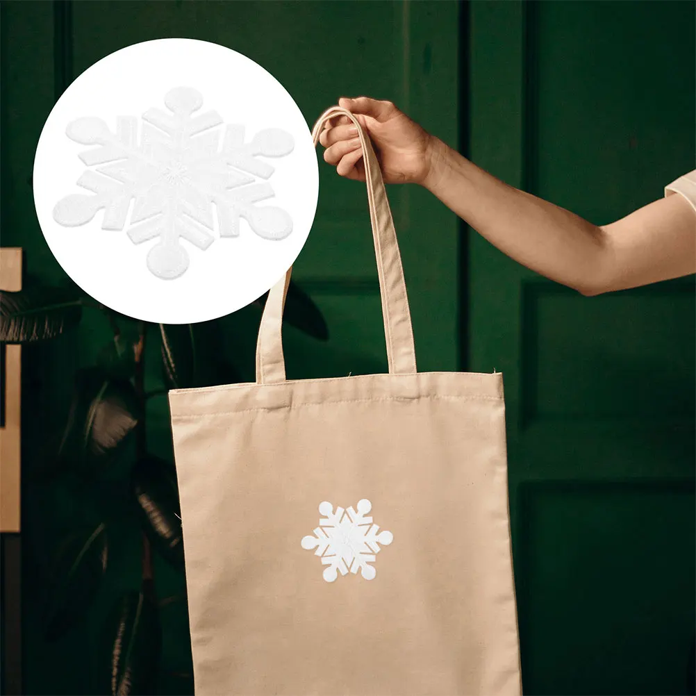 

20pcs Snowflake Iron On Patches Christmas Winter Themed Embroidered Appliques For Clothes Jackets Pants Hats Bags Decorations