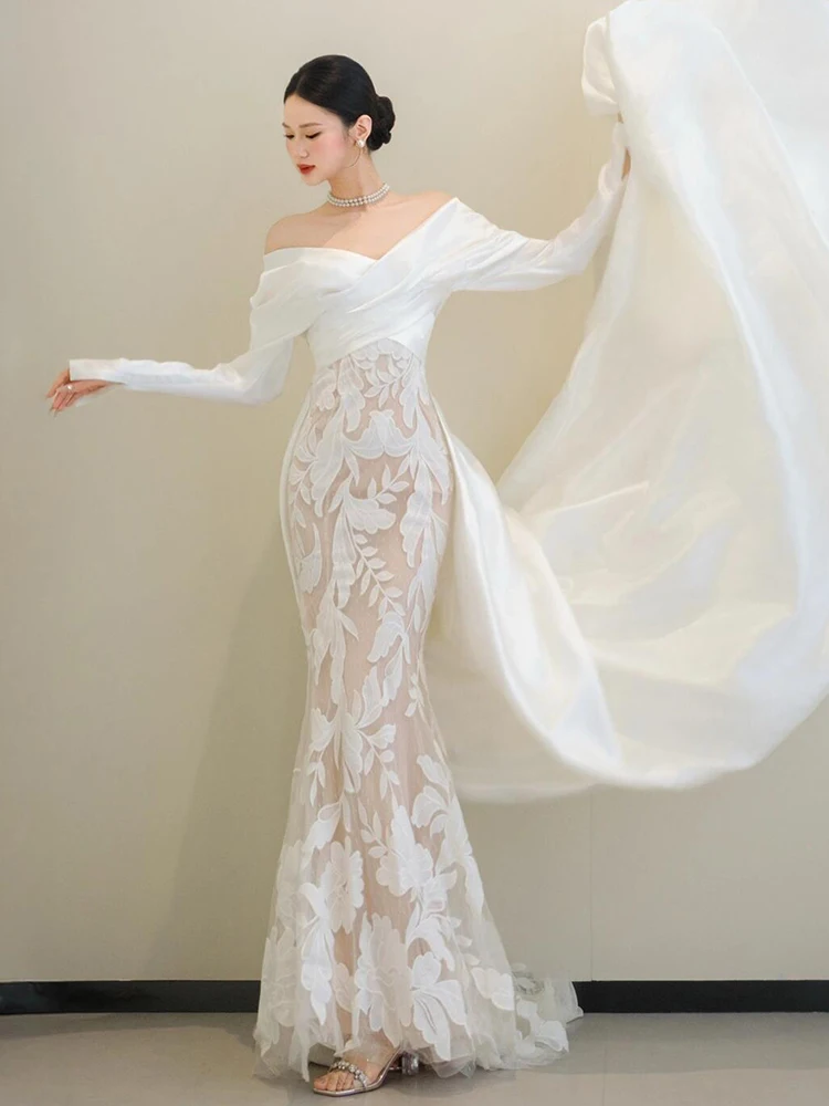 Vestidos de novia de lujo de manga larga con hombros descubiertos, vestido de sirena con forro desnudo para sesión de fotos, vestido de novia elegante de encaje con apliques