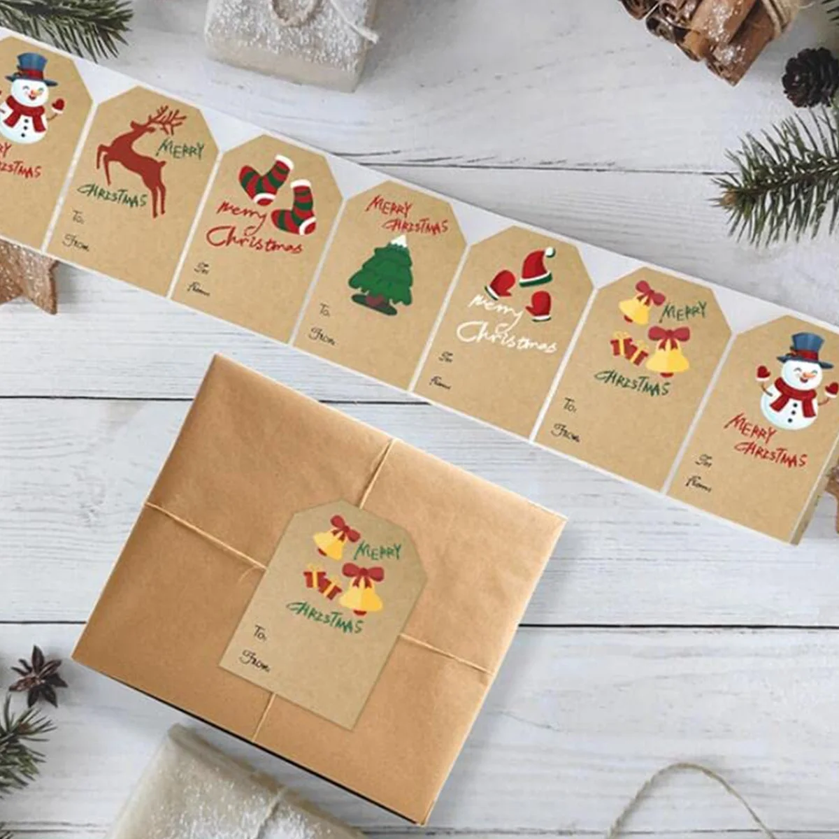 Christmas Tags Stickers, Christmas Gift Tags Stickers, 250Pcs/roll Christmas Gift Tags Holiday Present Stickers,6 Style