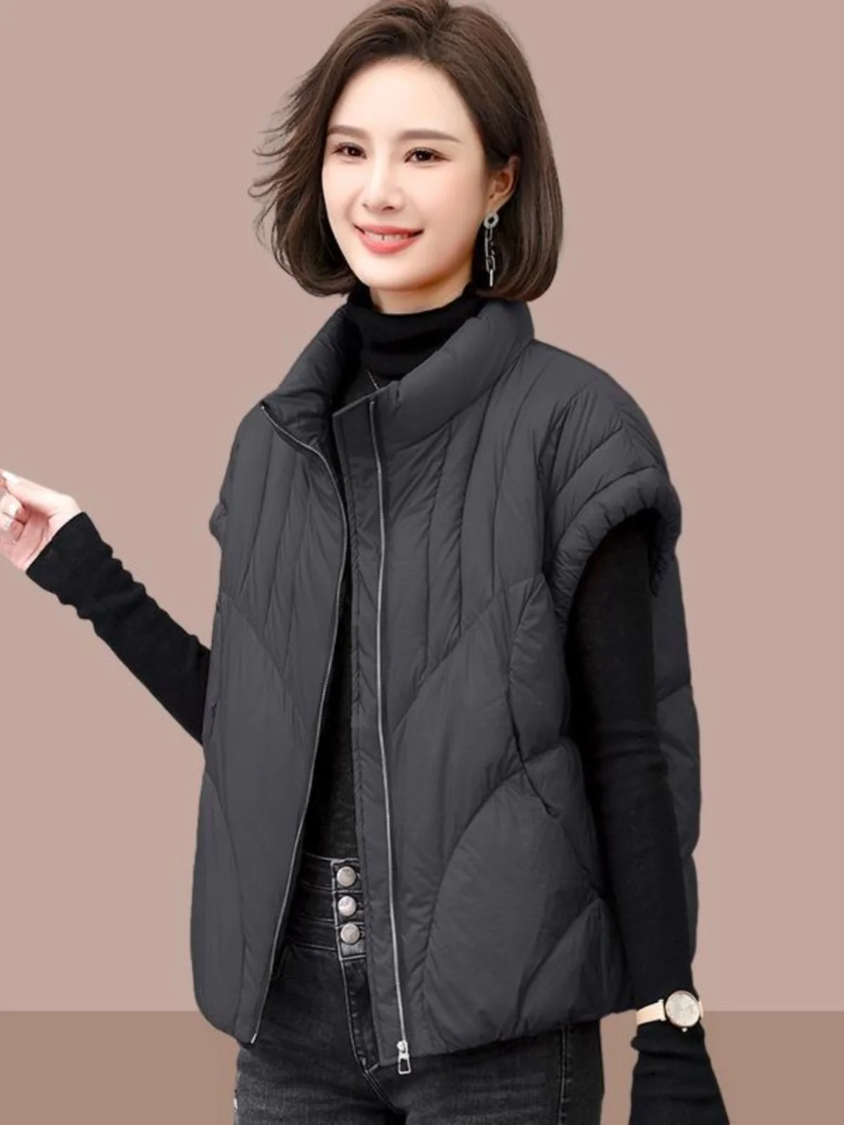 

Fashionable Short Women's Jacket 2026 New Autumn Winter Mommy Clothes Stylish down Cotton Vest Outerwear Trendy Tank Top