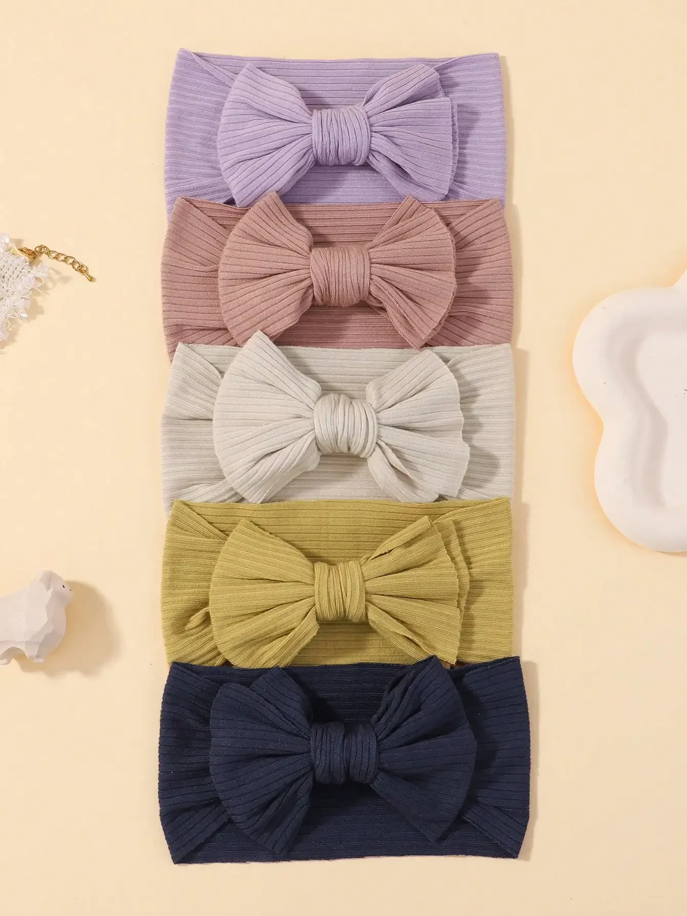 4 teile/satz Baby Stirnbänder Farben Stricken Bogen Elastische Weiche Infantiles kinder Stirnbänder Baby Artikel Turban für Baby Mädchen Haar Zubehör