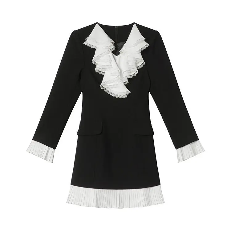 Black and White Contrasting Layered Ruffle Collar Dress for Women in Autumn 2025  Slimming Long Dress with Waist Cinching