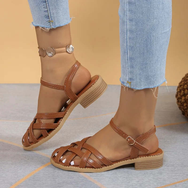 Classic Retro Women's Sandals Outdoor Leisure Hollow Buckle Designer Women's Shoes2024Summer Solid Color Gladiator Women's Shoes