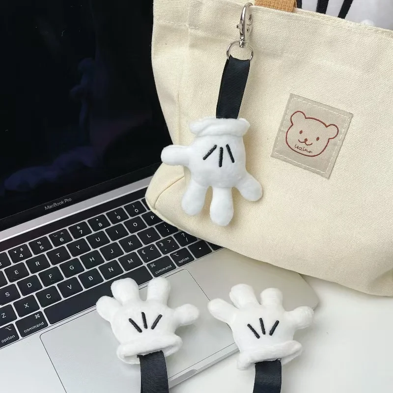 かわいいマウスの手の形のぬいぐるみキーホルダークリエイティブ車のキーリングバッグチャームバックパック財布アクセサリー女性カップルバレンタインギフト