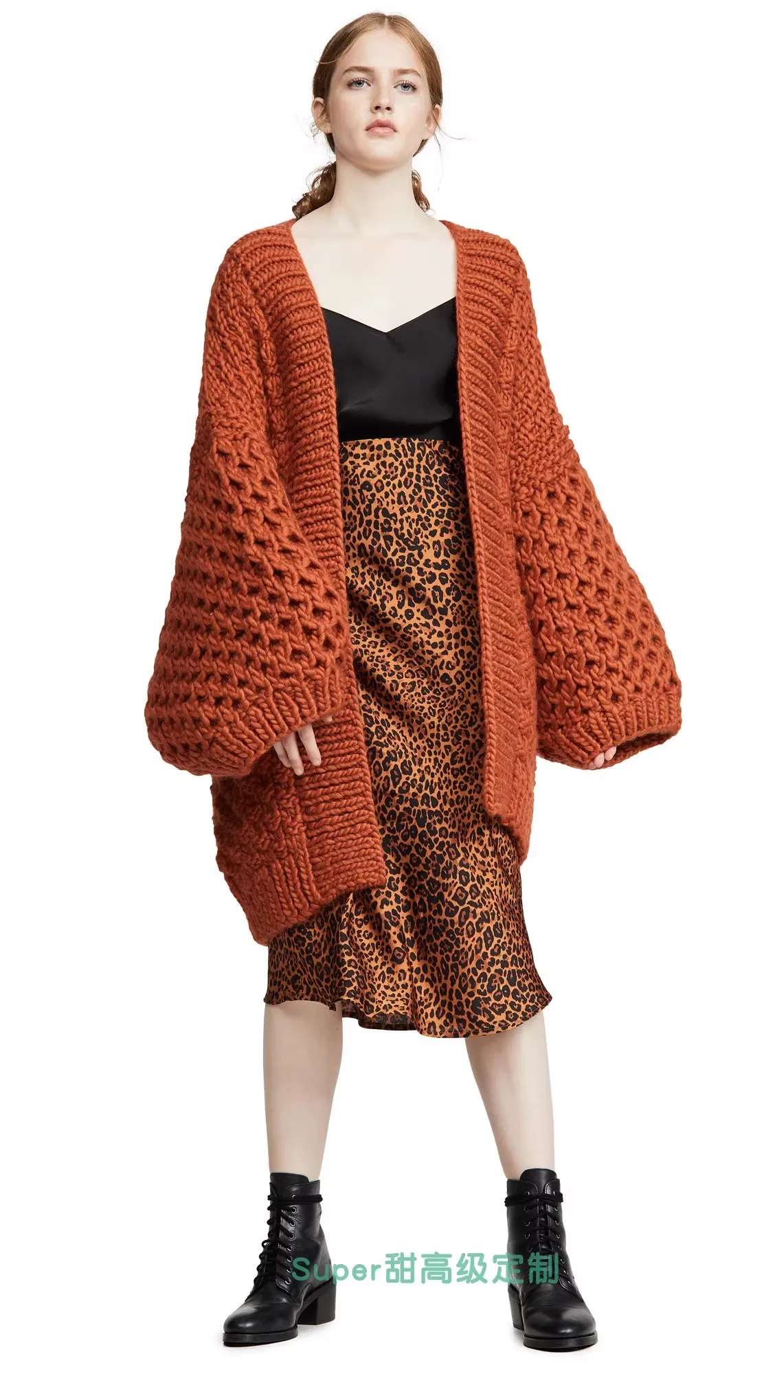 Large wool sweater for women, long sleeve coat of the same style of the same style, mid-length, autumn and winter