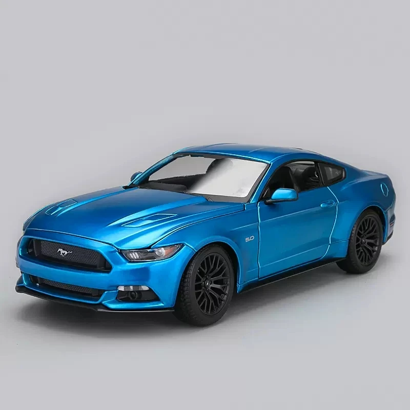 new Maisto 1:18 2015 Ford Mustang GT sports car Alloy Retro Car
