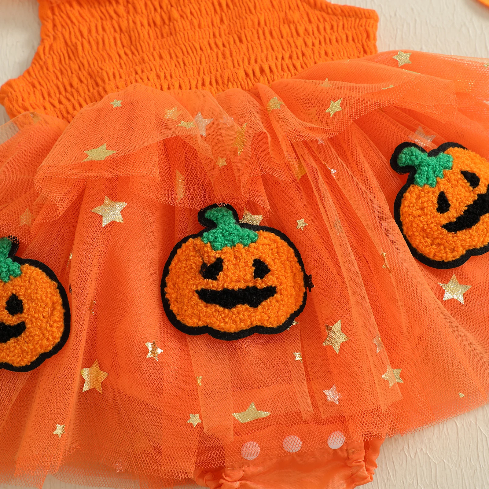 

0-18M Newborn Baby Girl Tulle Romper Dress Cute Halloween Pumpkin Pattern Flying Sleeve Smocked Jumpsuits with Bow Headband Sets