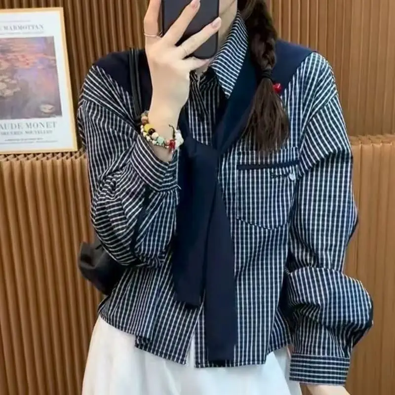 Koreańska długa bluzka w kratę, modna, anty-aging, na wczesną jesień, nowy design, oddychająca poliestrowa bluzka.