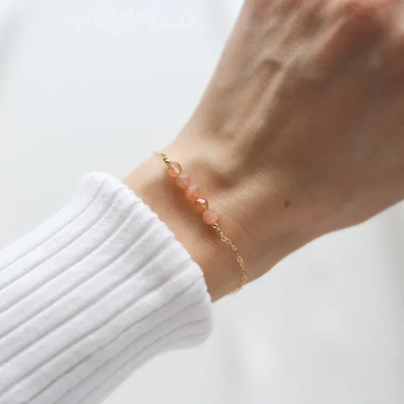 Fertility crystal | peach moonstone, gifts, pregnancy bracelets, gift ideas for expectant mothers