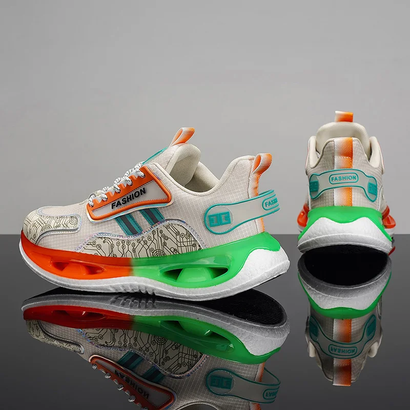 Men's light casual sneakers four seasons soft-sole breathable outdoor Racing running shoes fashion students Speed sports shoes