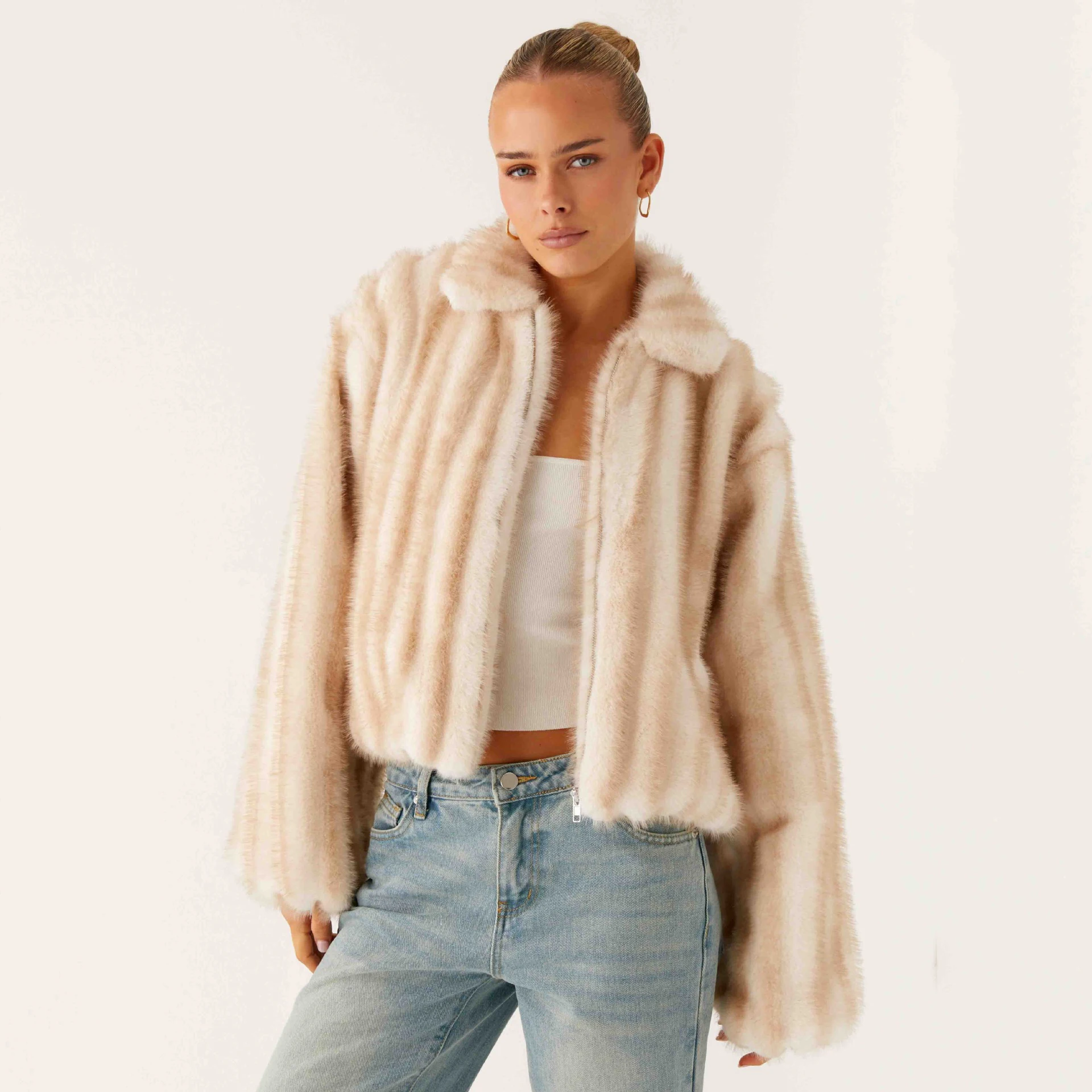 Turn Down Collar Women Faux Fur Jacker New Streetwear Solid Loose Outerwear Winter Warm Clothes Thick Quilted Short Coat Female