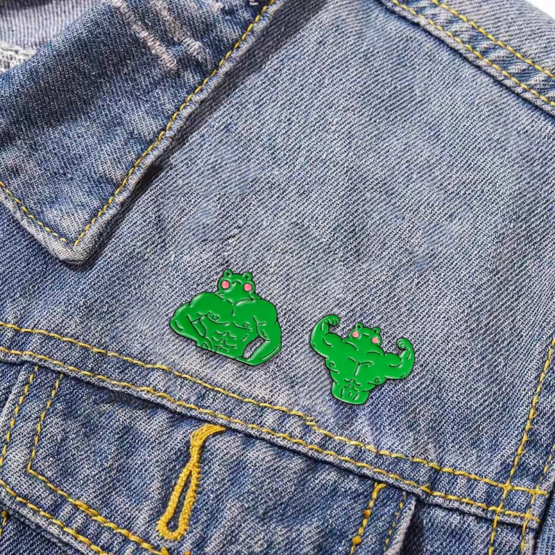 Personality Cartoon Bodybuilding Frog Enamel Pins Funny Green Strong and Handsome Frog Brooches