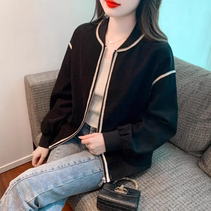 Fashionable high-end contrasting color jacket for women's early spring Korean version loose casual cardigan top