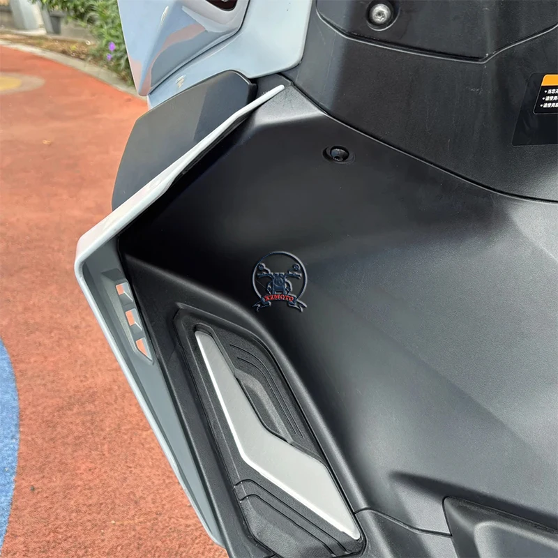 For Yamaha TMAX560 T MAX 560 T-MAX560 2025 New Motorcycle Right Left Leg Fairing Side Cover Wing Deflector Windshield Accessorie