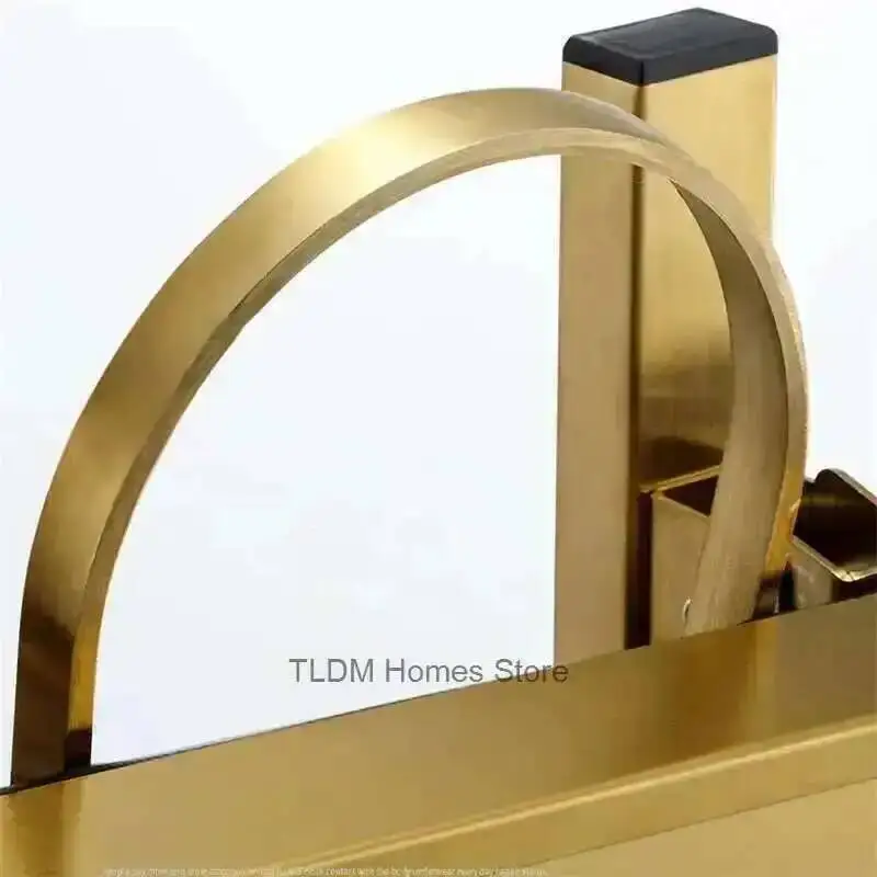 Carrello da barbiere Negozio di strumenti di bellezza Carrello multiuso con ruote Perm Carrello per attrezzi per tintura Carrello piccolo in ferro dorato di lusso leggero