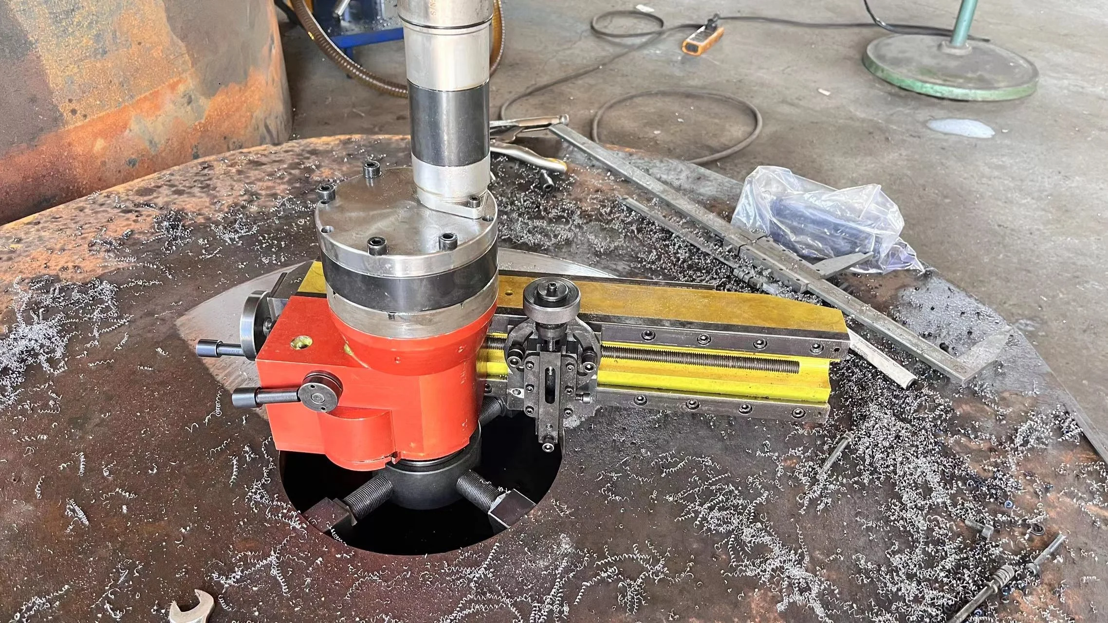 XDFC610 PORTABLE FLANGE LATHE